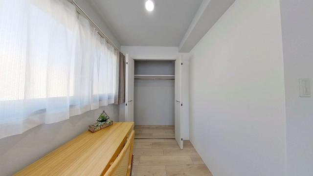 Gallery image 14