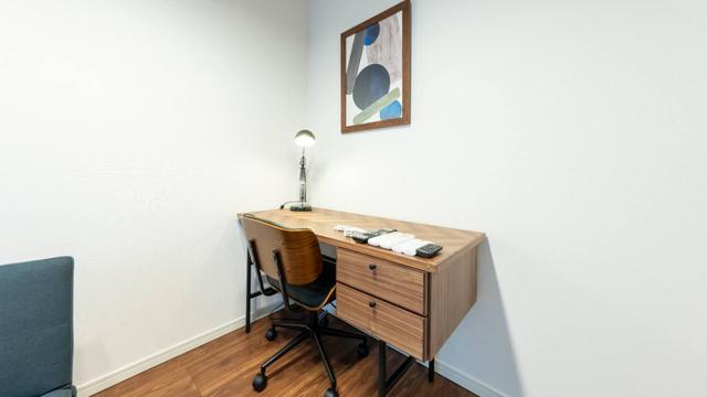 Gallery image 12