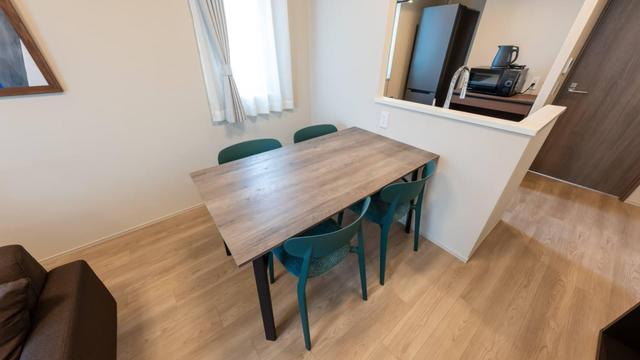 Gallery image 10