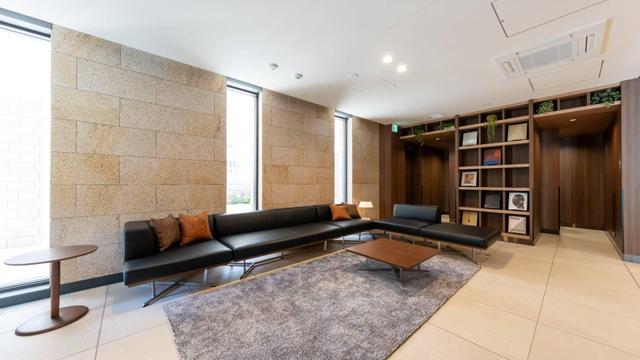 Gallery image 30