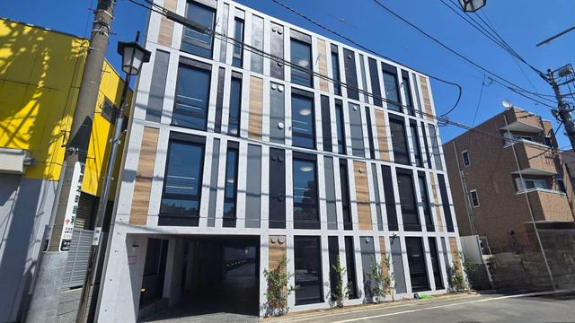 Gallery image 10
