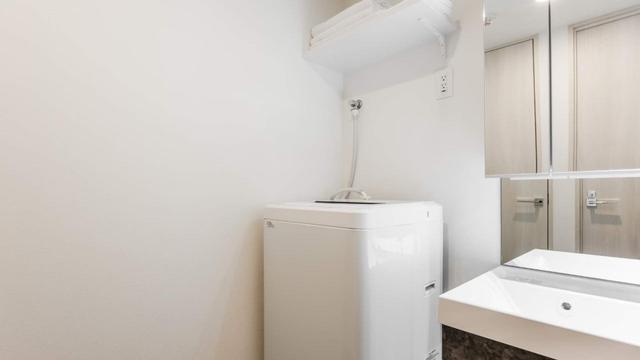 Gallery image 13
