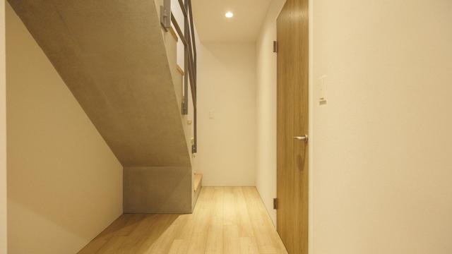 Gallery image 16