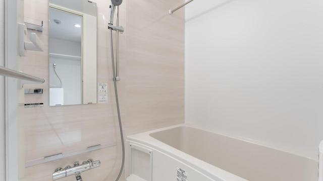 Gallery image 10