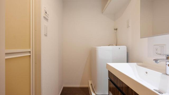 Gallery image 13
