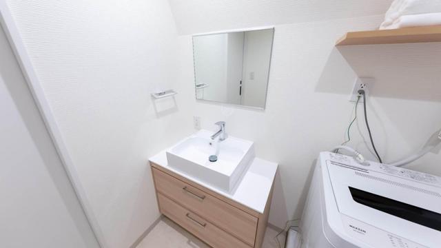 Gallery image 14
