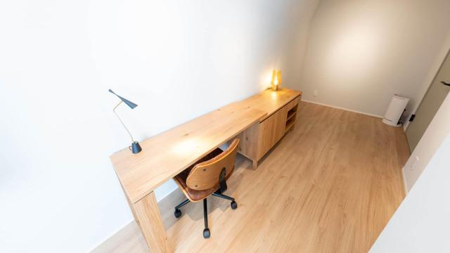 Gallery image 12