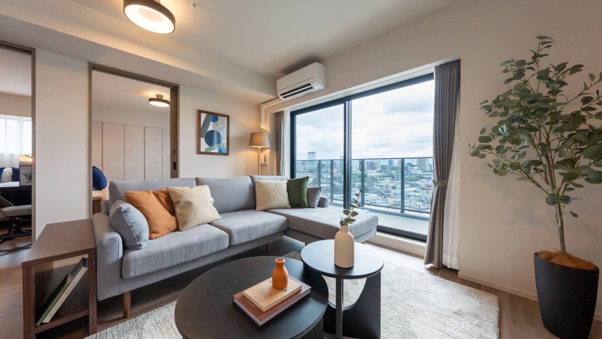Room tour preview